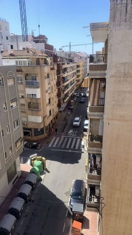 3 sypialnia Penthouse na sprzedaż w Centro, Torrevieja - 271 000 € (Ref: 9515299)