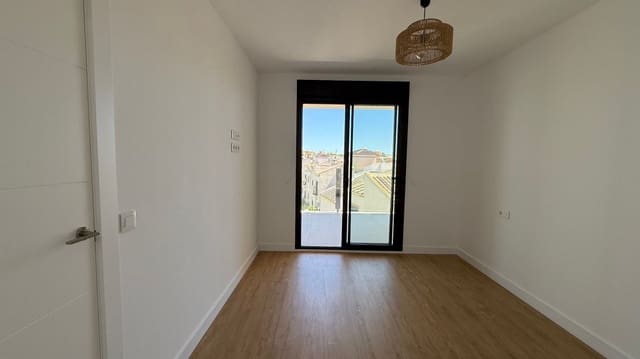 2 chambre Penthouse à vendre à Villamartin, Orihuela avec garage - 339 900 € (Ref: 9515306)