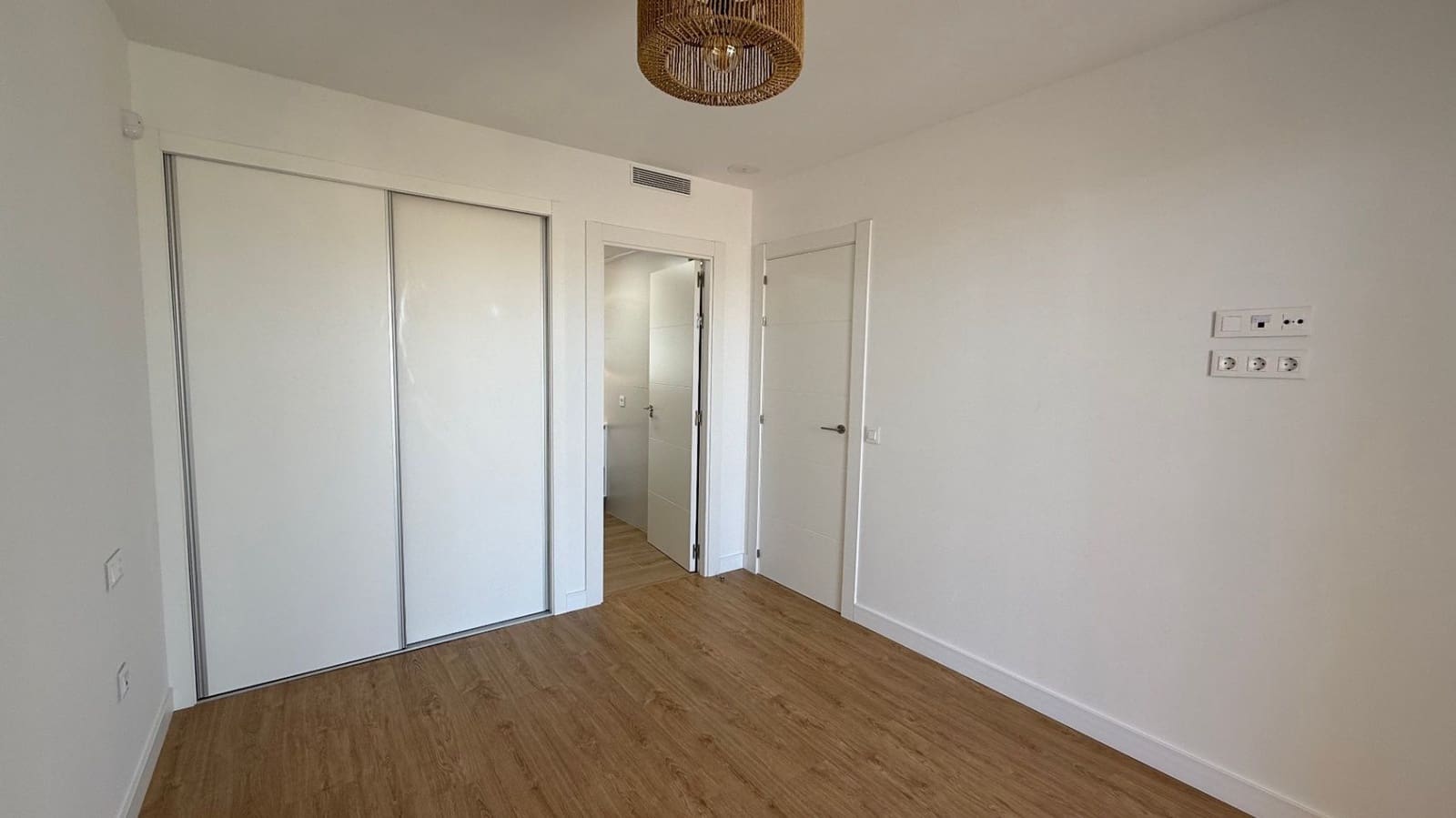 2 chambre Penthouse à vendre à Villamartin avec garage - 339 900 € (Ref: 9515306)