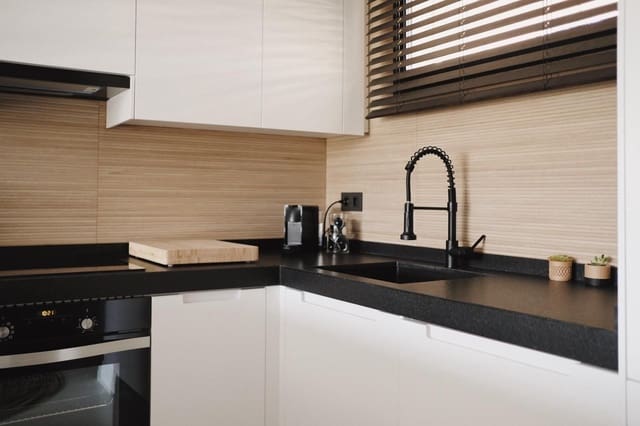 2 sypialnia Apartament na sprzedaż w La Veleta, Torrevieja z basenem - 275 000 € (Ref: 9515308)