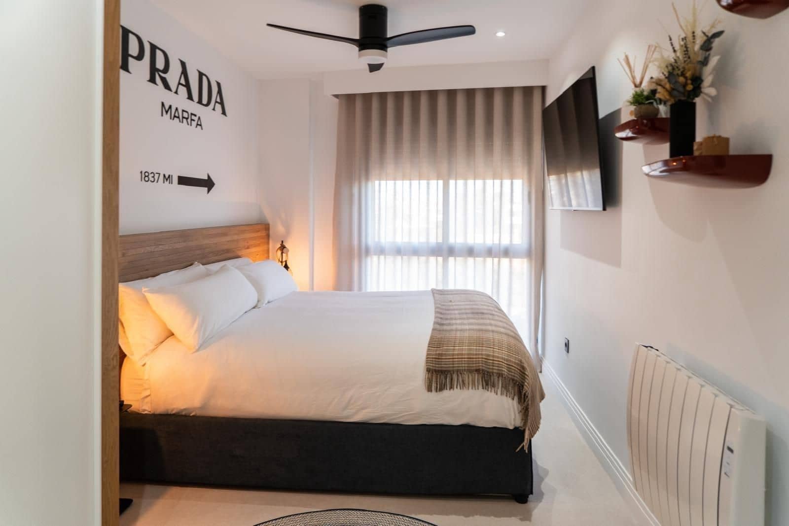 2 sypialnia Apartament na sprzedaż w La Veleta z basenem - 275 000 € (Ref: 9515308)