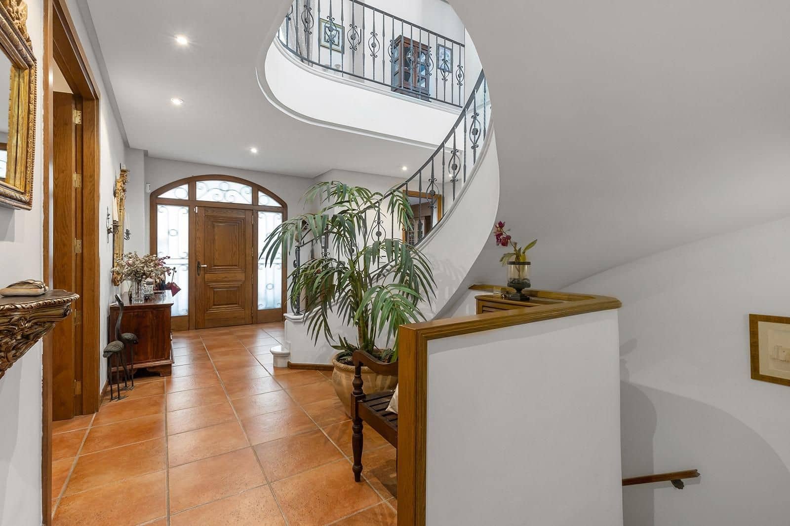 7 sypialnia Willa na sprzedaż w La Veleta z basenem - 2 490 000 € (Ref: 9515313)