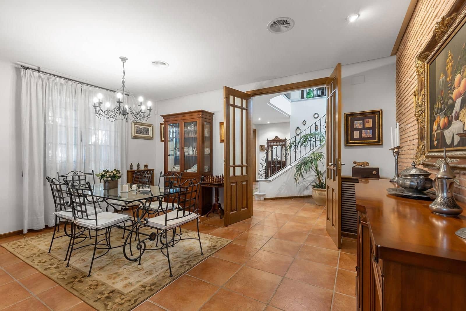 7 sypialnia Willa na sprzedaż w La Veleta z basenem - 2 490 000 € (Ref: 9515313)
