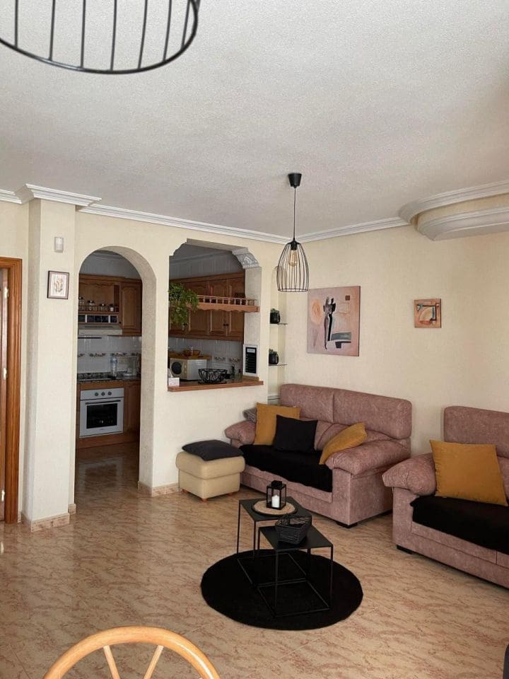 3 slaapkamer Villa te koop in Orihuela Costa - € 259.000 (Ref: 9515318)