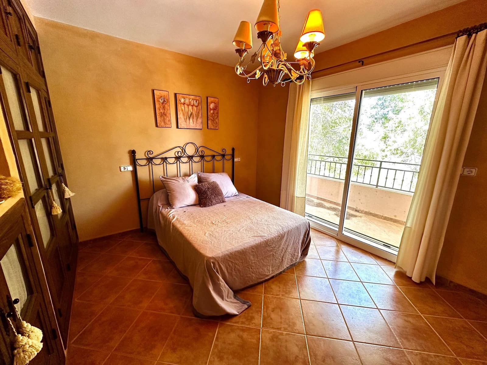 5 bedroom Villa for sale in San Miguel de Salinas with pool - € 495,000 (Ref: 9515330)