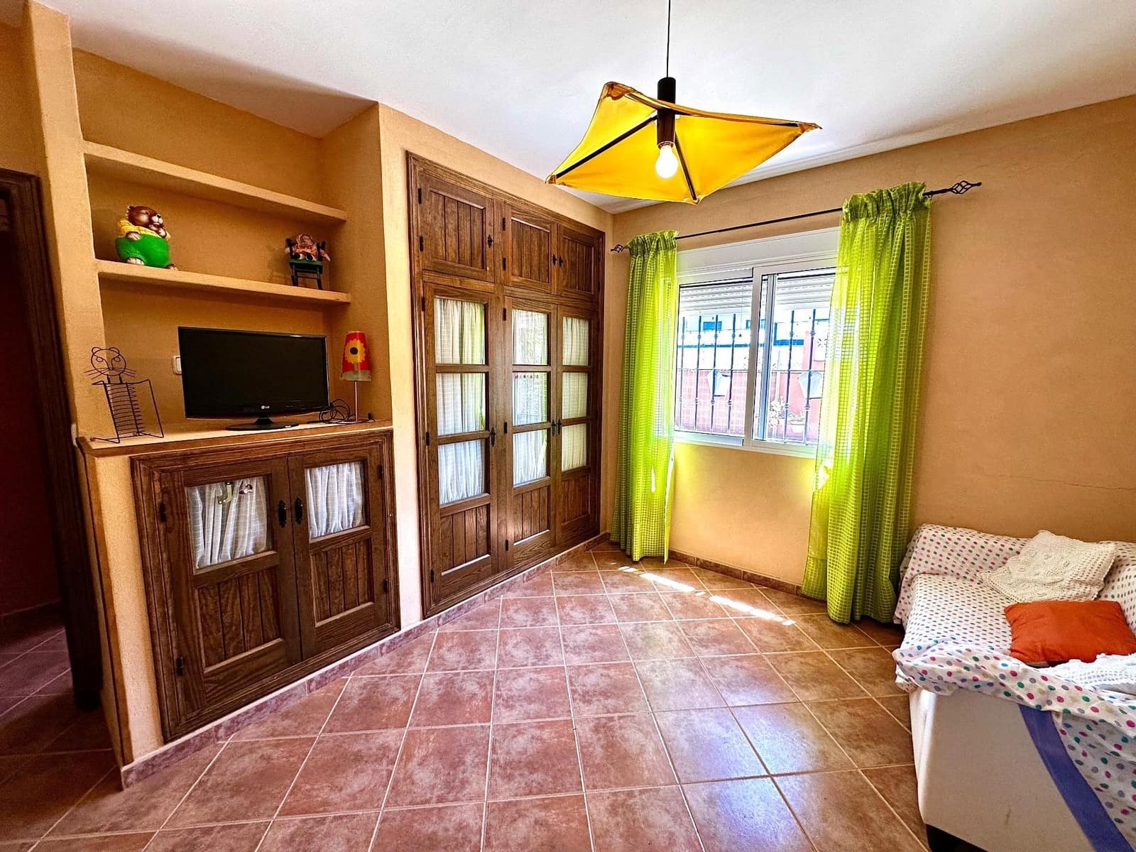 5 bedroom Villa for sale in San Miguel de Salinas with pool garage - € 495,000 (Ref: 9515330)