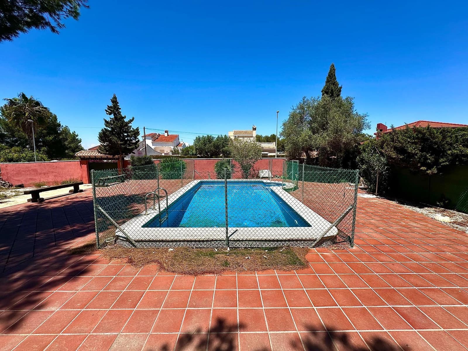 5 bedroom Villa for sale in San Miguel de Salinas with pool garage - € 495,000 (Ref: 9515330)