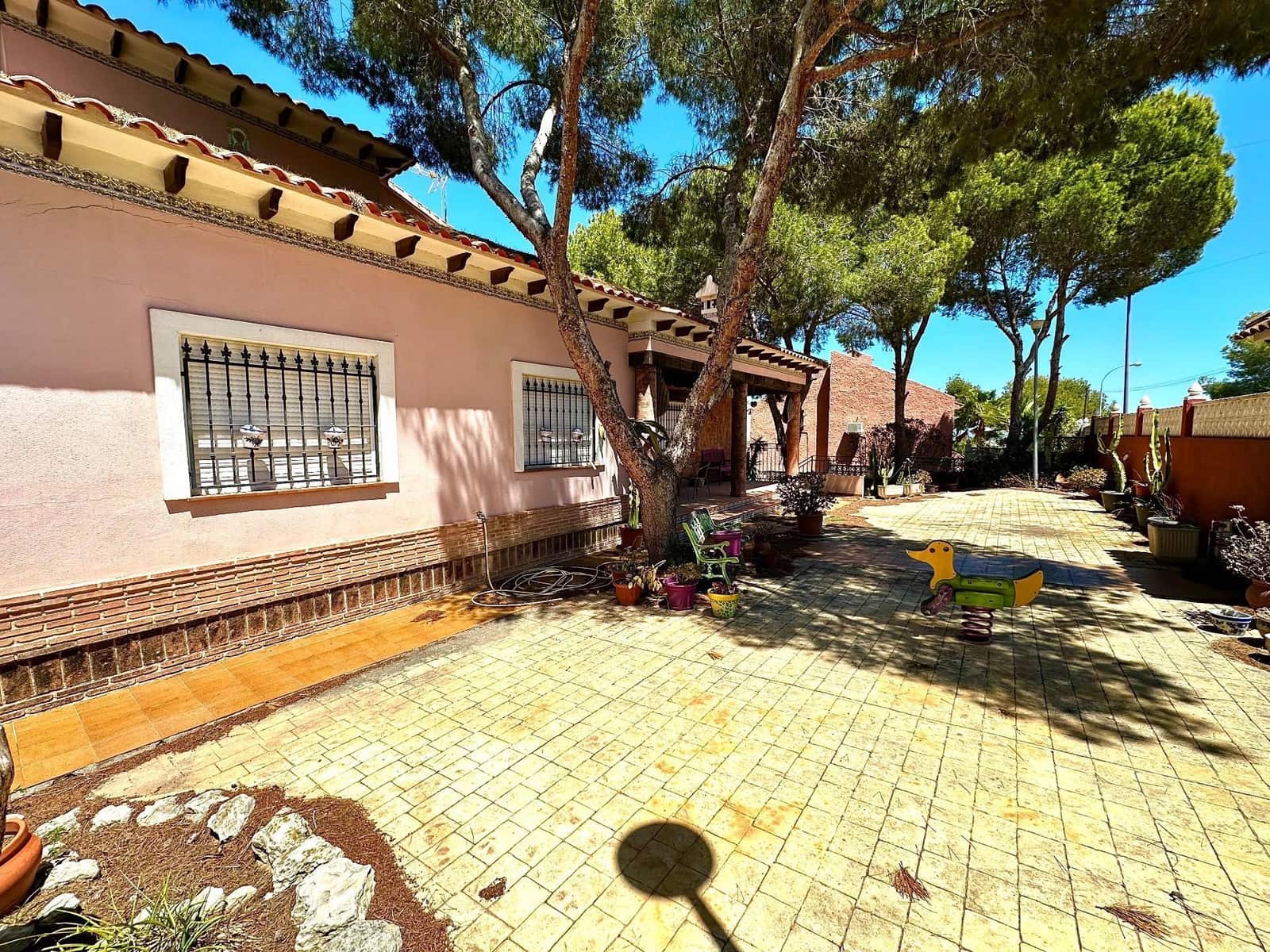 5 bedroom Villa for sale in San Miguel de Salinas with pool garage - € 495,000 (Ref: 9515330)