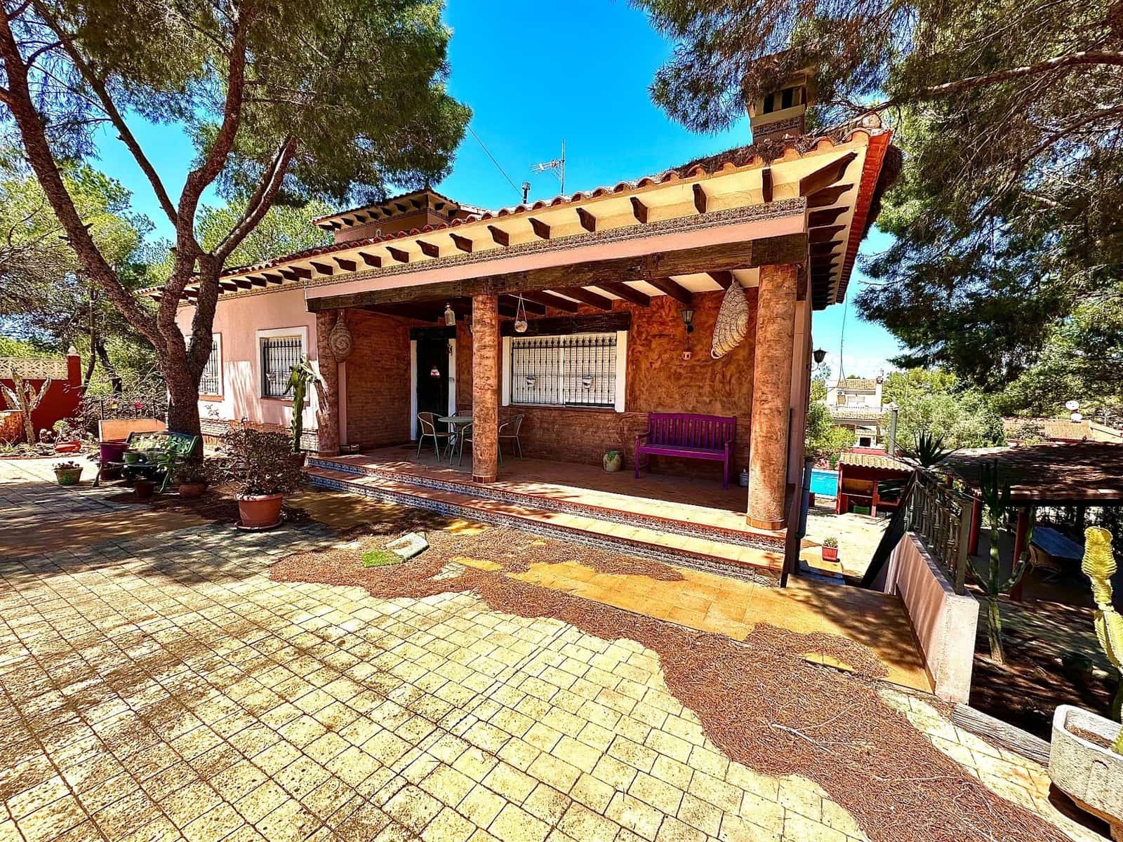 5 bedroom Villa for sale in San Miguel de Salinas with pool garage - € 495,000 (Ref: 9515330)