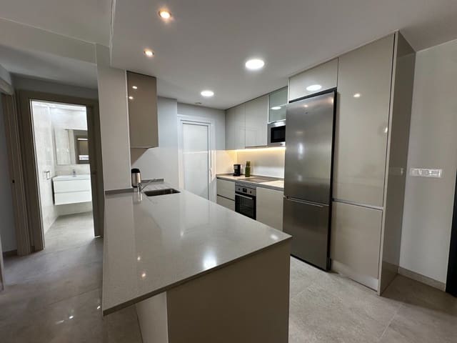 2 soverom Leilighet til salgs i La Zenia, Orihuela med svømmebasseng garasje - € 420 000 (Ref: 9515331)