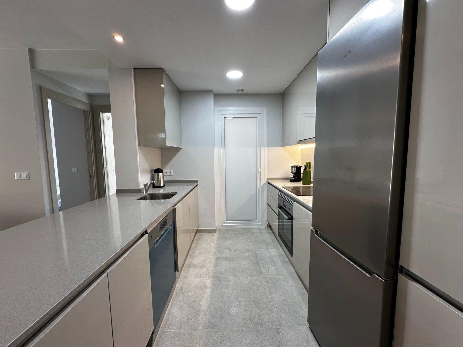 2 soverom Leilighet til salgs i La Zenia med svømmebasseng garasje - € 420 000 (Ref: 9515331)