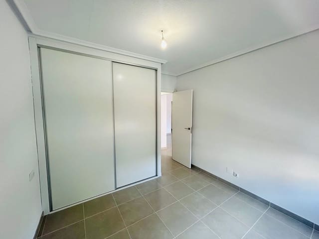 4 soveværelse Lejlighed til salg i Daya Nueva - € 125.000 (Ref: 9515332)