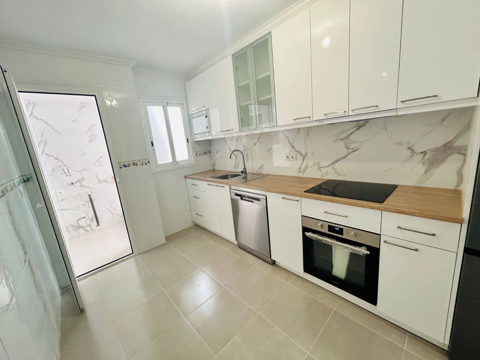4 sypialnia Apartament na sprzedaż w Daya Nueva - 125 000 € (Ref: 9515332)