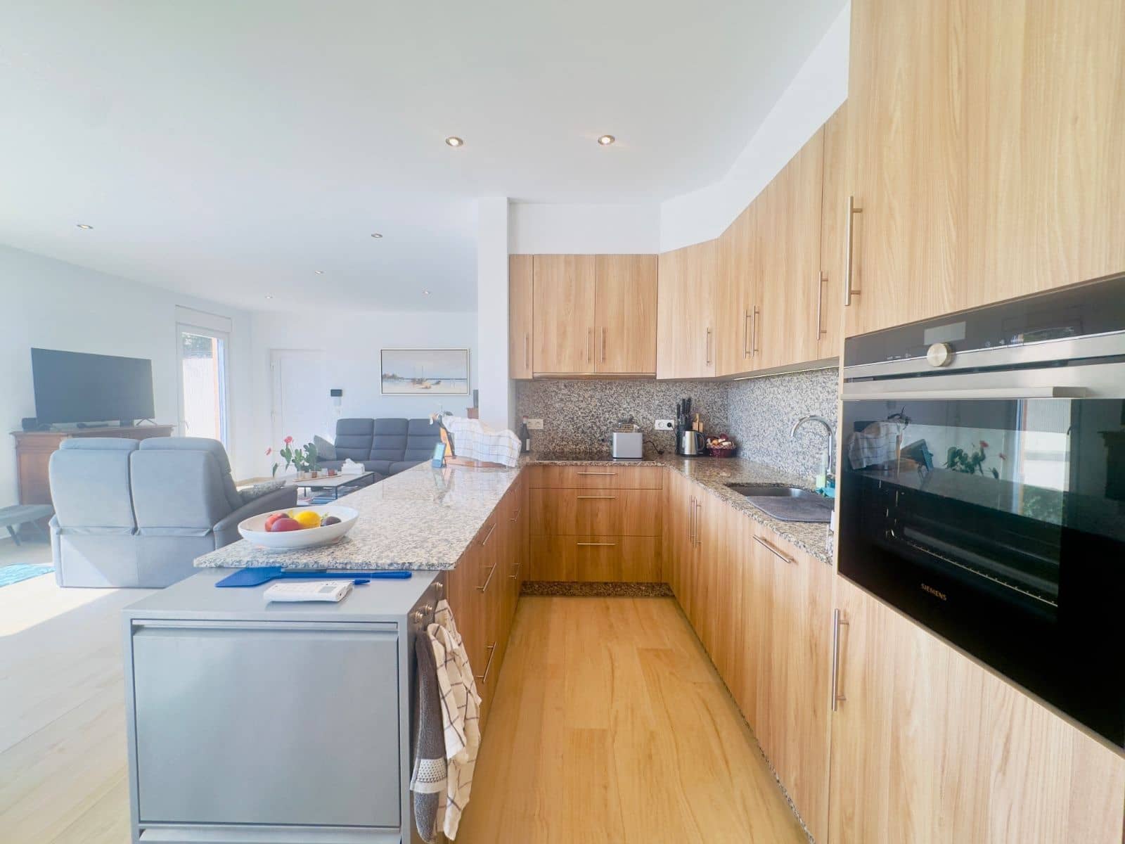 4 bedroom Villa for sale in Torrevieja with pool garage - € 780,000 (Ref: 9515333)