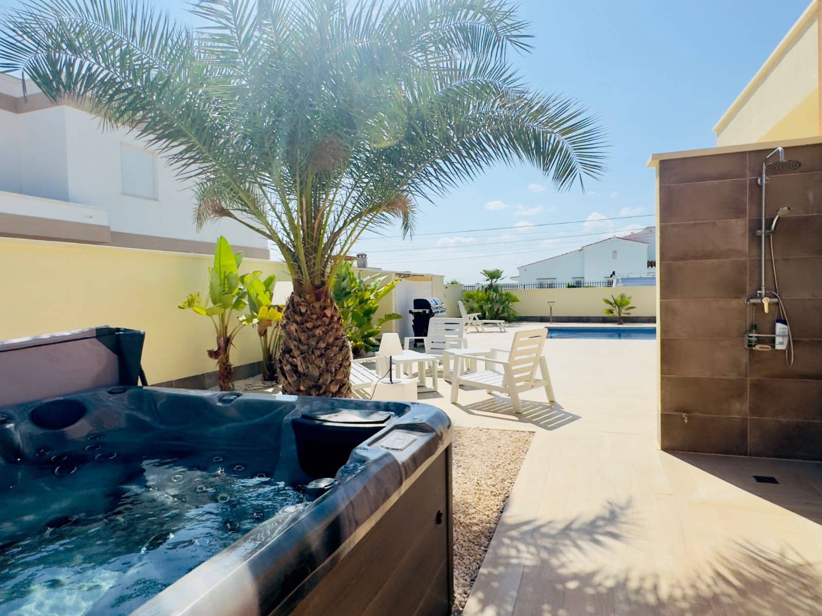 4 sovrum Villa till salu i Torrevieja med pool garage - 780 000 € (Ref: 9515333)