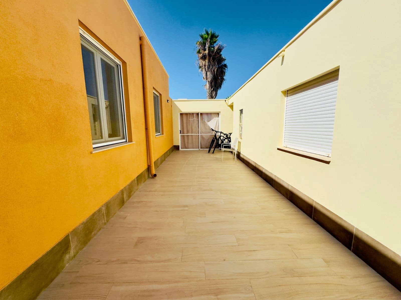 4 sovrum Villa till salu i Torrevieja med pool garage - 780 000 € (Ref: 9515333)