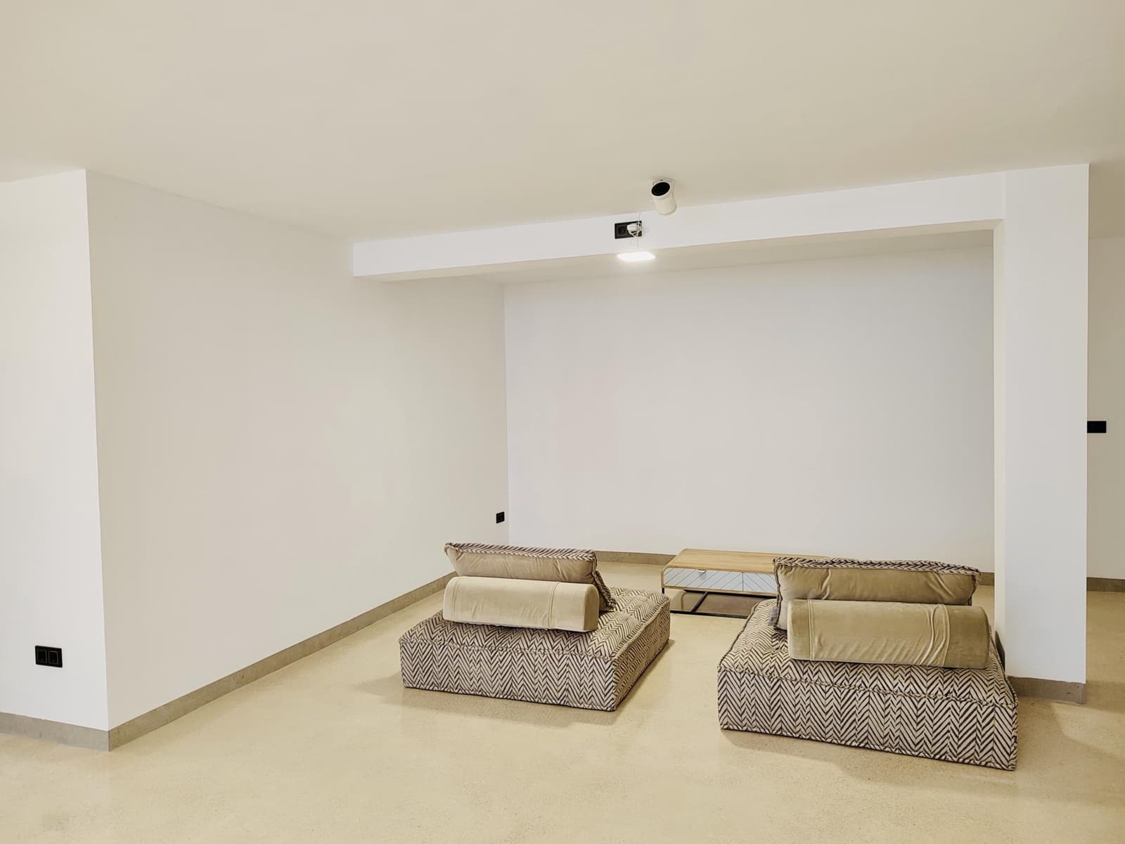 Chalet de 3 habitaciones en Orihuela en venta con piscina - 650.000 € (Ref: 9515335)