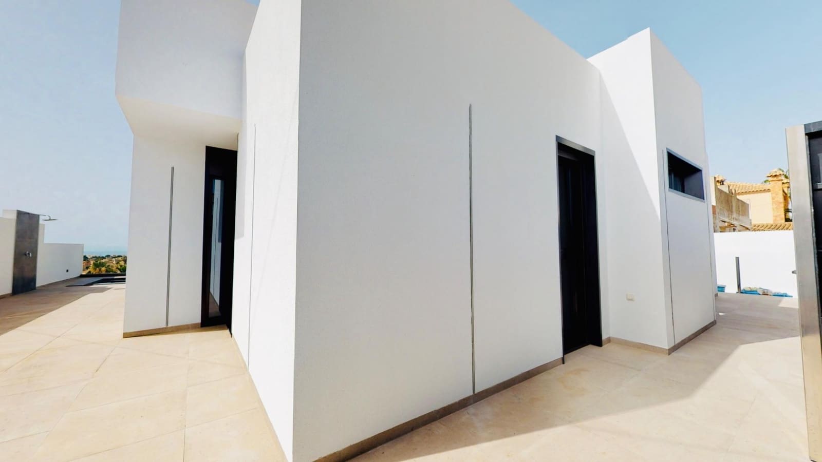 Chalet de 3 habitaciones en Orihuela en venta con piscina - 650.000 € (Ref: 9515335)