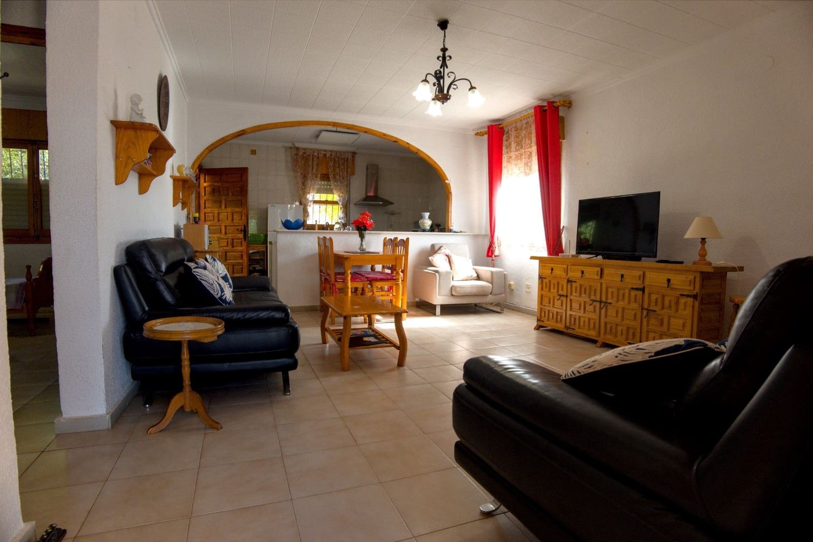 2 bedroom Villa for sale in Torrevieja - € 255,000 (Ref: 9515336)