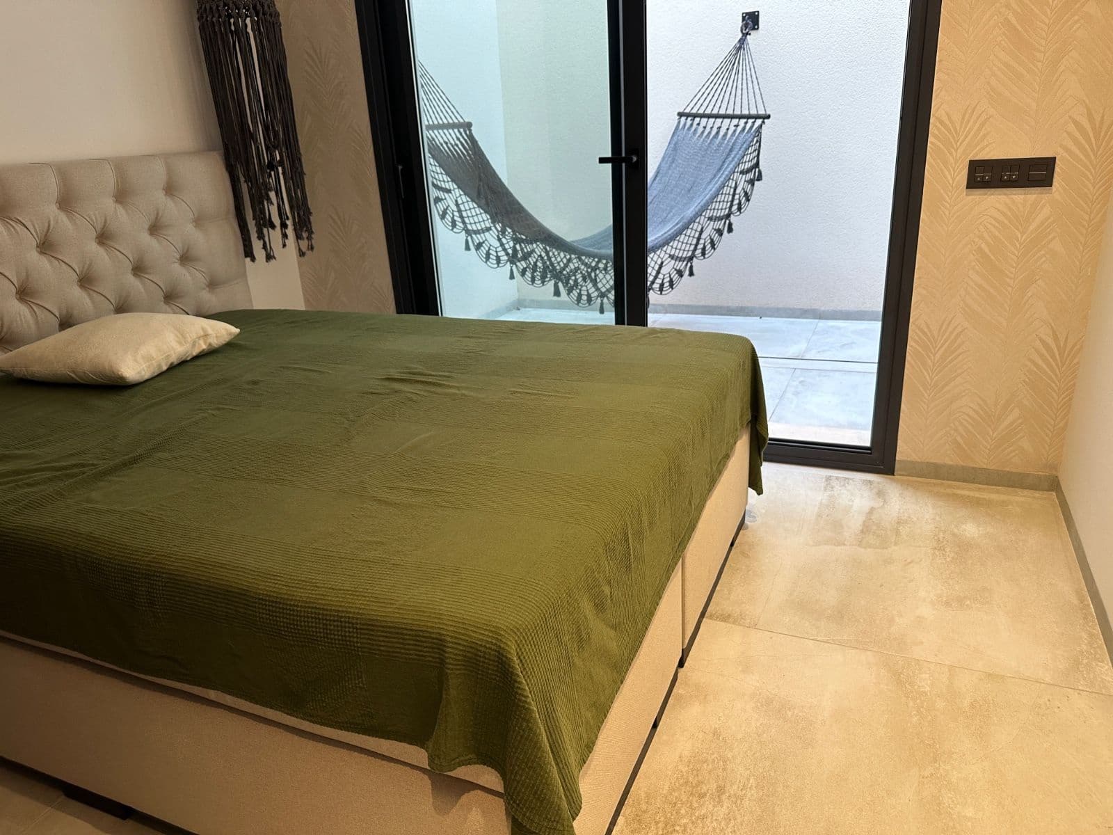 4 slaapkamer Villa te koop in Almoradi met zwembad garage - € 730.000 (Ref: 9515342)