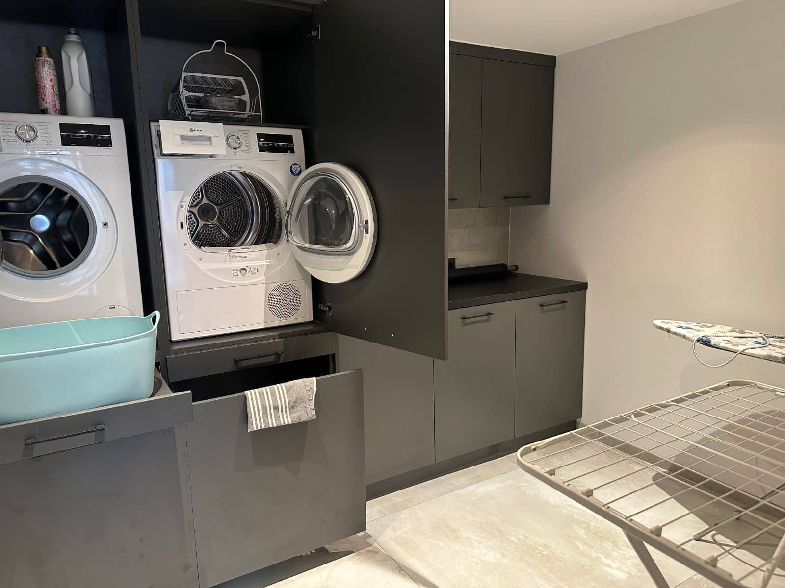 4 slaapkamer Villa te koop in Almoradi met zwembad garage - € 730.000 (Ref: 9515342)