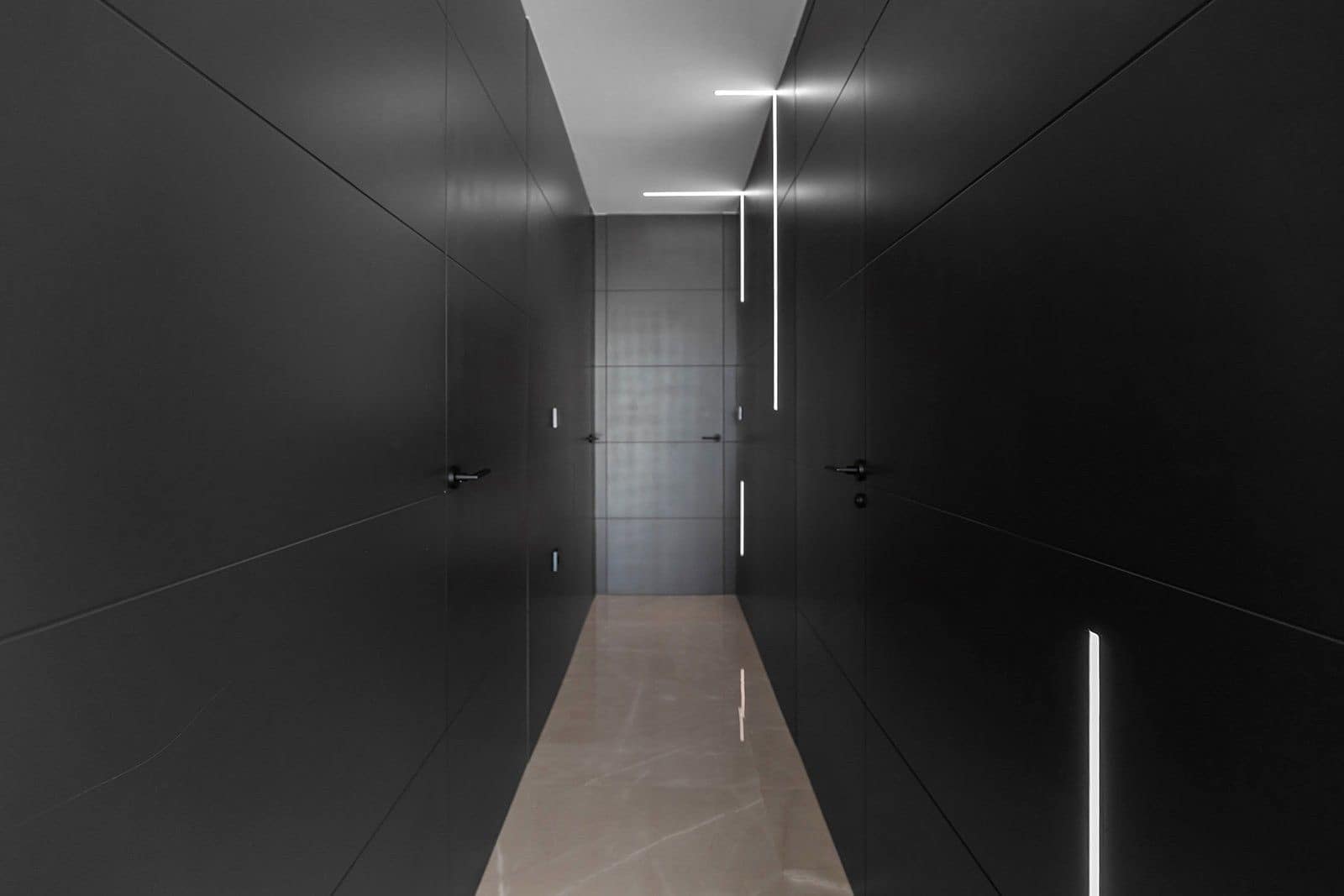 3 bedroom Villa for sale in San Luis - € 700,000 (Ref: 9515345)