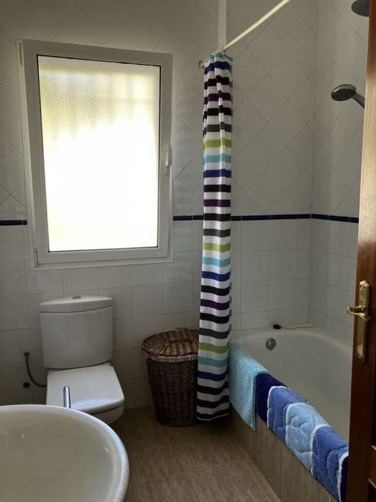 3 bedroom Villa for sale in La Villajoyosa / Vila Joiosa - € 279,000 (Ref: 9515347)