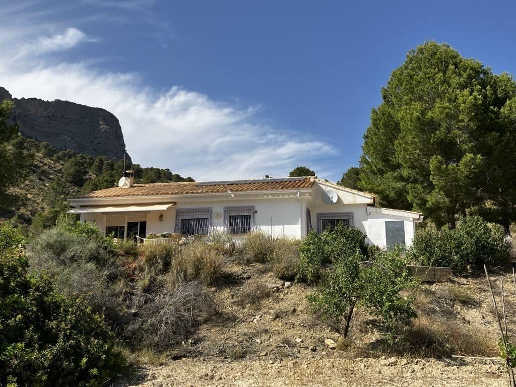 3 bedroom Villa for sale in La Villajoyosa / Vila Joiosa - € 279,000 (Ref: 9515347)