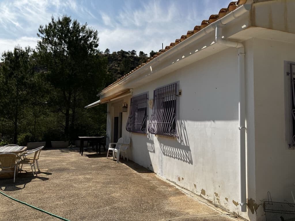 3 bedroom Villa for sale in La Villajoyosa / Vila Joiosa - € 279,000 (Ref: 9515347)