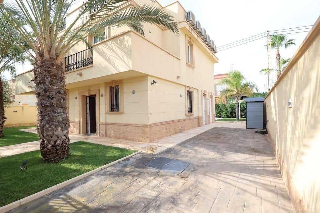 4 chambre Villa/Maison à vendre à Cabo Roig - 1 190 000 € (Ref: 9515348)