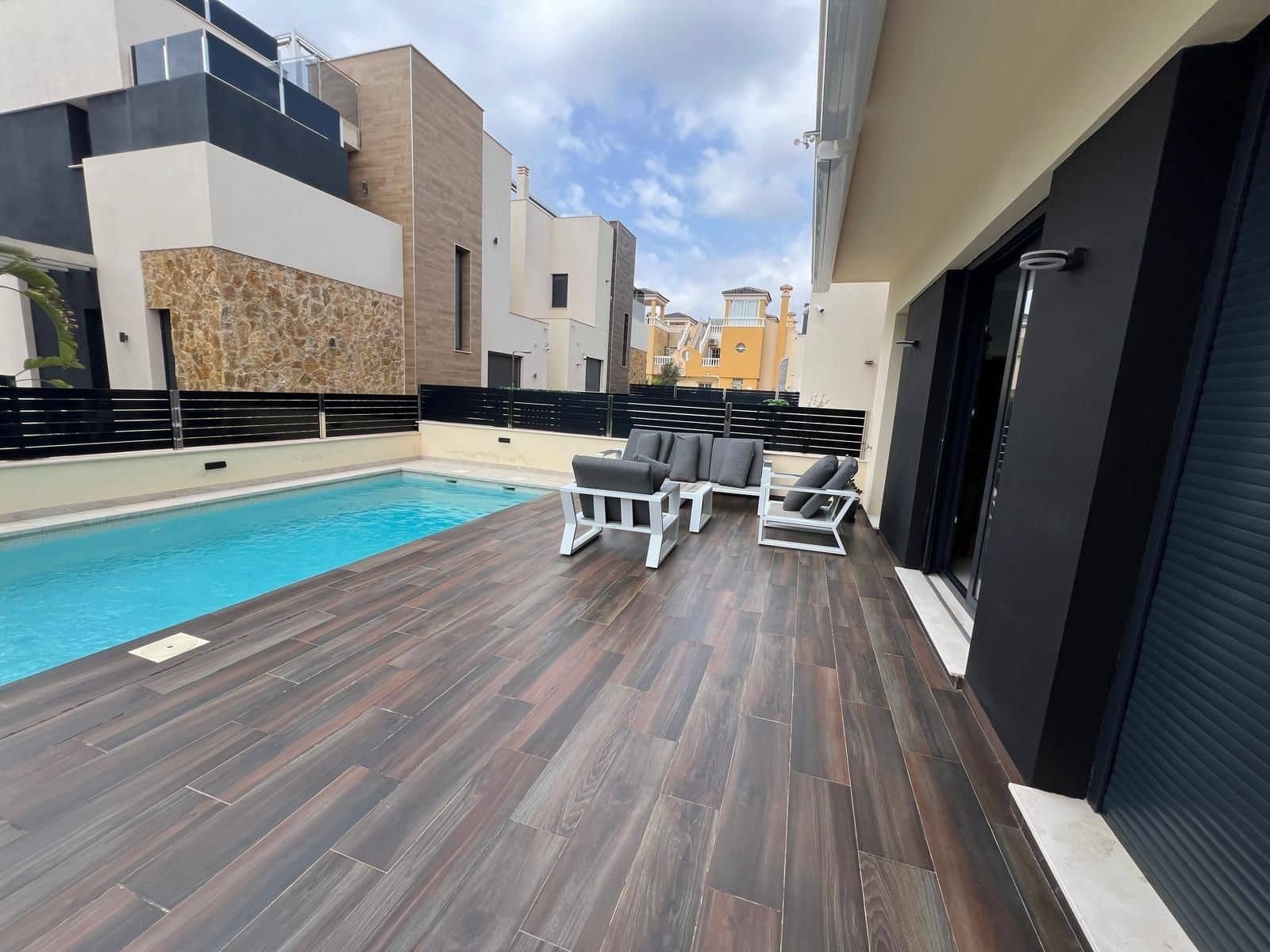 3 camera da letto Villa in vendita in Orihuela Costa con piscina - 499.000 € (Rif: 9515350)