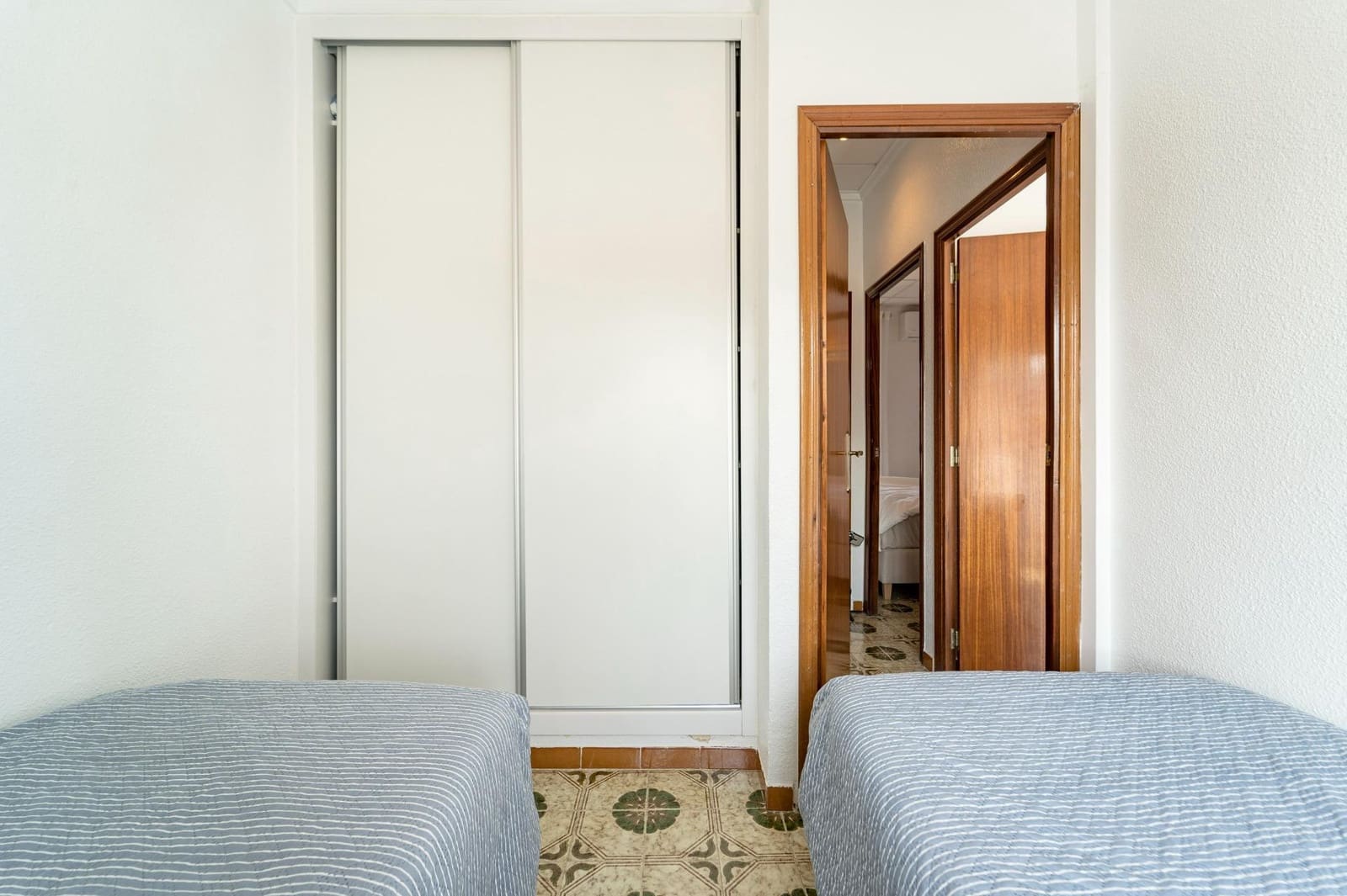 4 Zimmer Apartment zu verkaufen in Torrevieja - 215.500 € (Ref: 9515358)