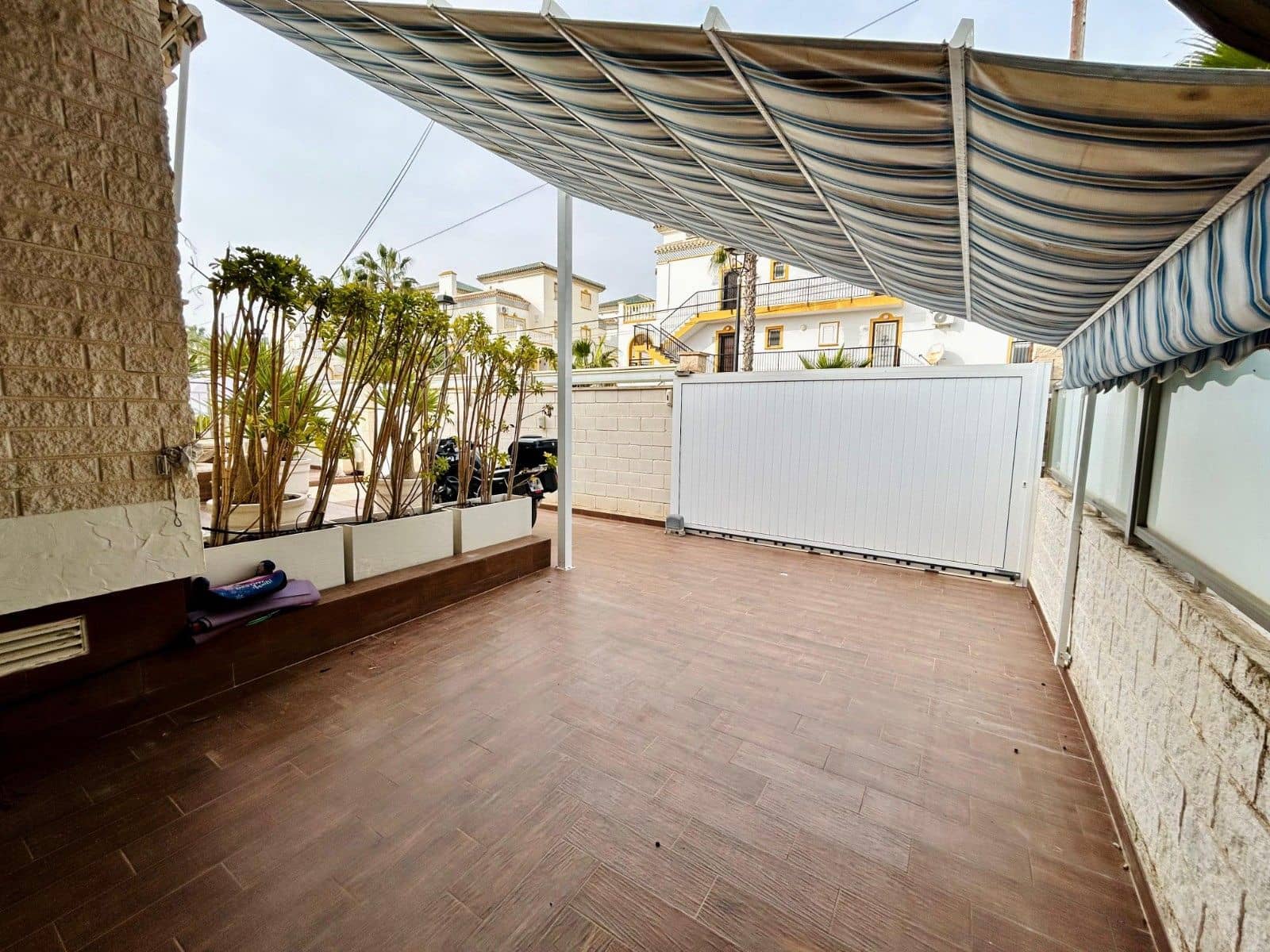 5 bedroom Villa for sale in La Mata - € 1,117,000 (Ref: 9515361)