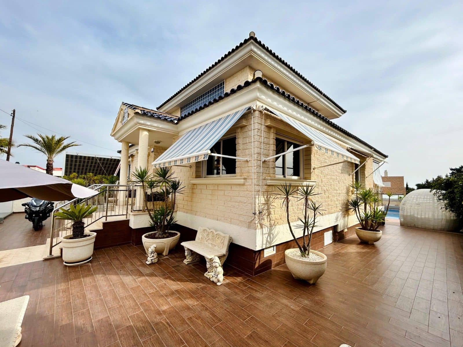 5 bedroom Villa for sale in La Mata - € 1,117,000 (Ref: 9515361)