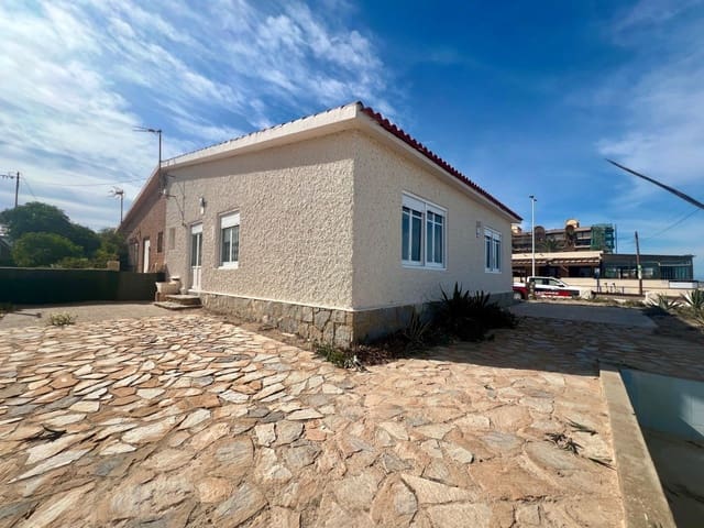 3 bedroom Villa for sale in Los Europeos, Torrevieja - € 955,000 (Ref: 9515367)