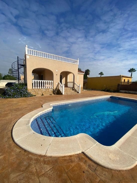 3 bedroom Villa for sale in Crevillente / Crevillent with pool - € 285,000 (Ref: 9515370)