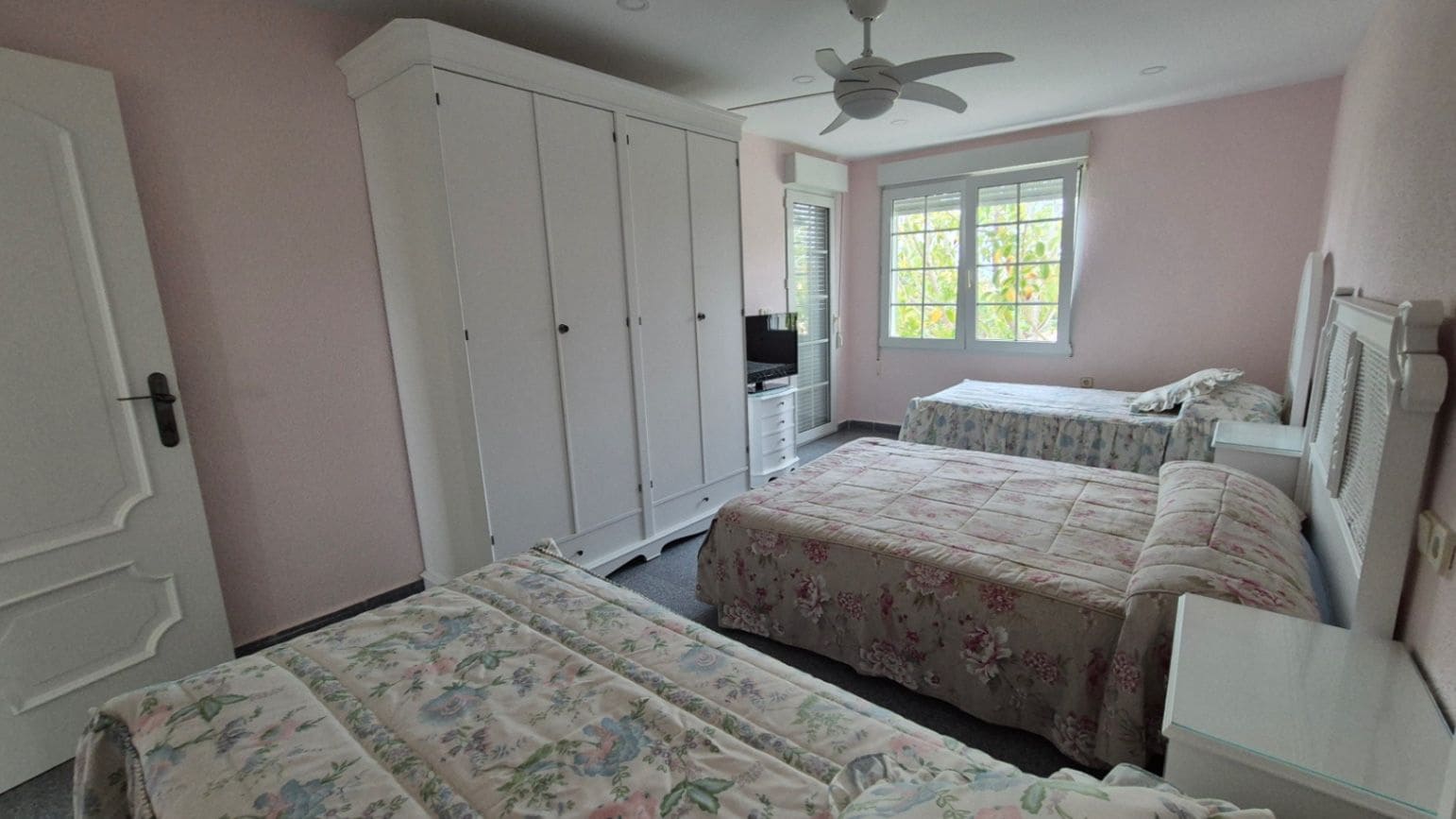 7 sovrum Villa till salu i Cabo Roig med garage - 1 490 000 € (Ref: 9515378)