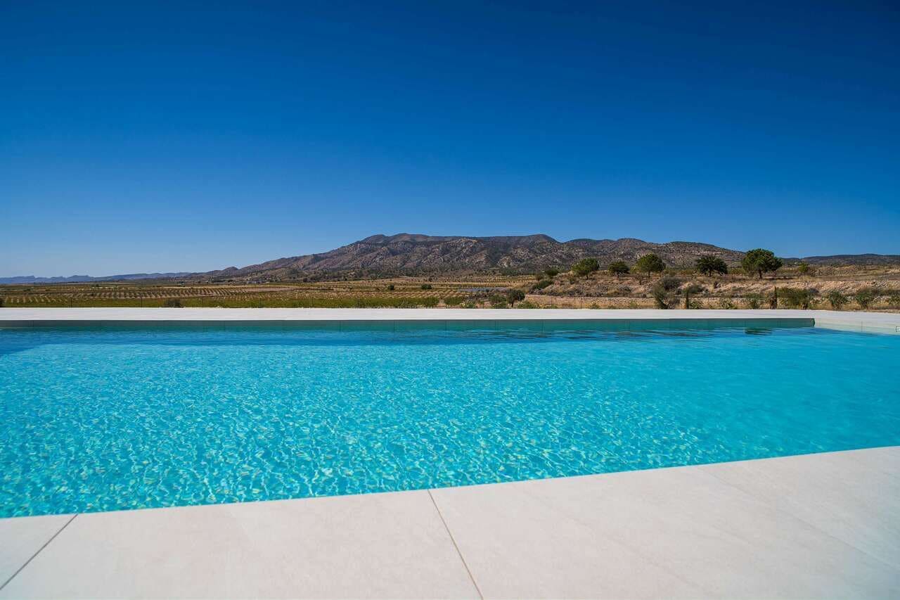 3 bedroom Villa for sale in Pinoso - € 349,995 (Ref: 9515393)