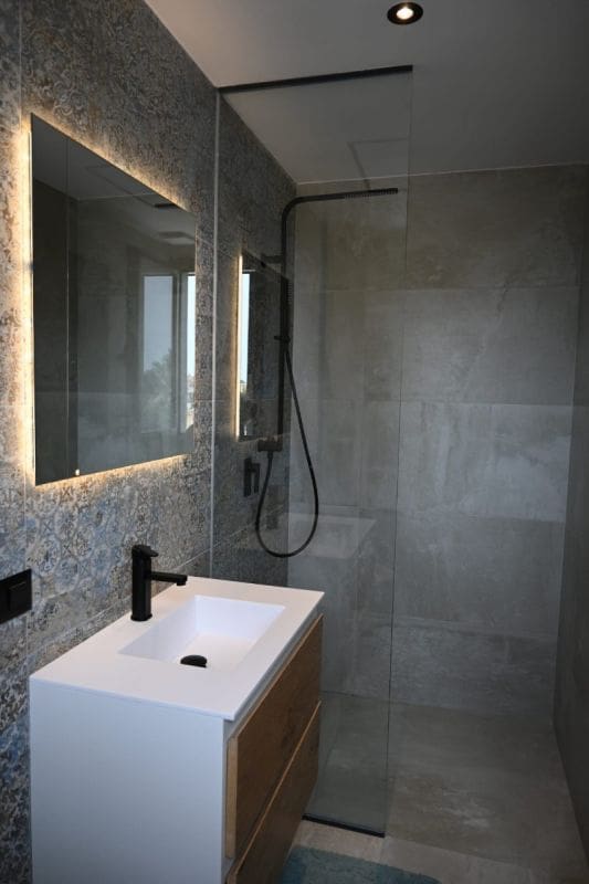 3 soveværelse Lejlighed til salg i Dona Pepa med swimmingpool - € 399.000 (Ref: 9515400)