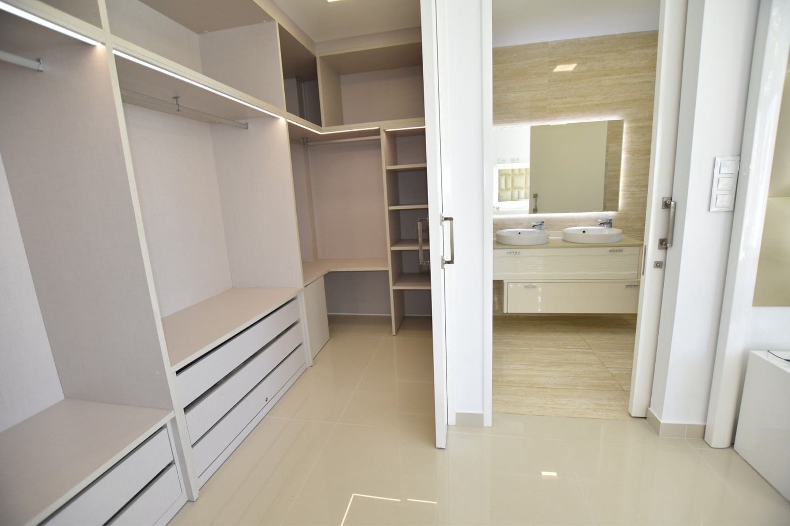 5 Zimmer Villa zu verkaufen in San Miguel de Salinas - 995.000 € (Ref: 9515405)