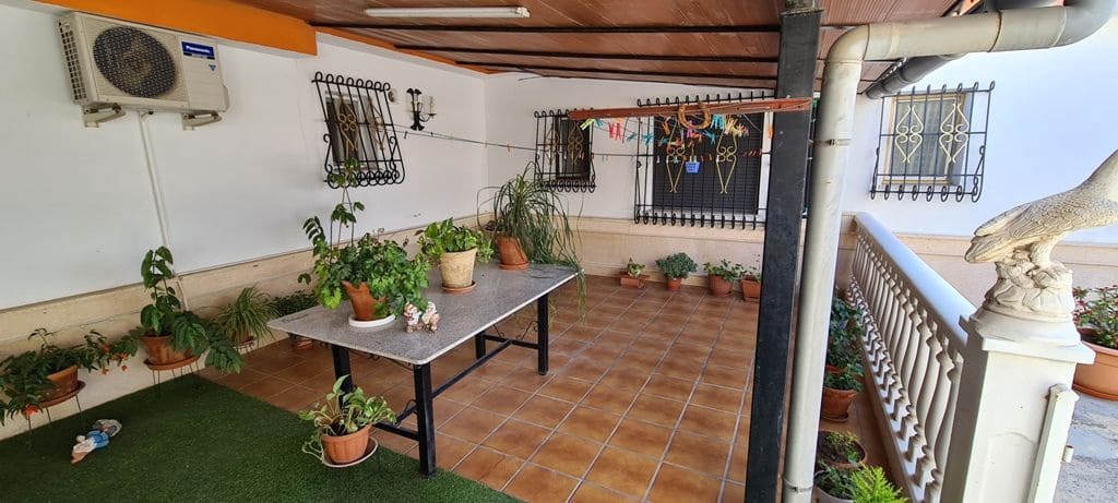 3 slaapkamer Villa te koop in Orihuela met garage - € 1.150.000 (Ref: 9515408)