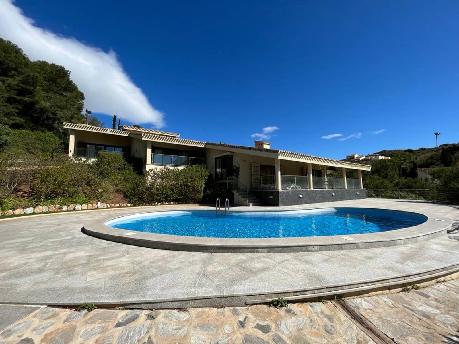 6 camera da letto Villa in vendita in Atamaria con piscina garage - 1.950.000 € (Rif: 9515428)