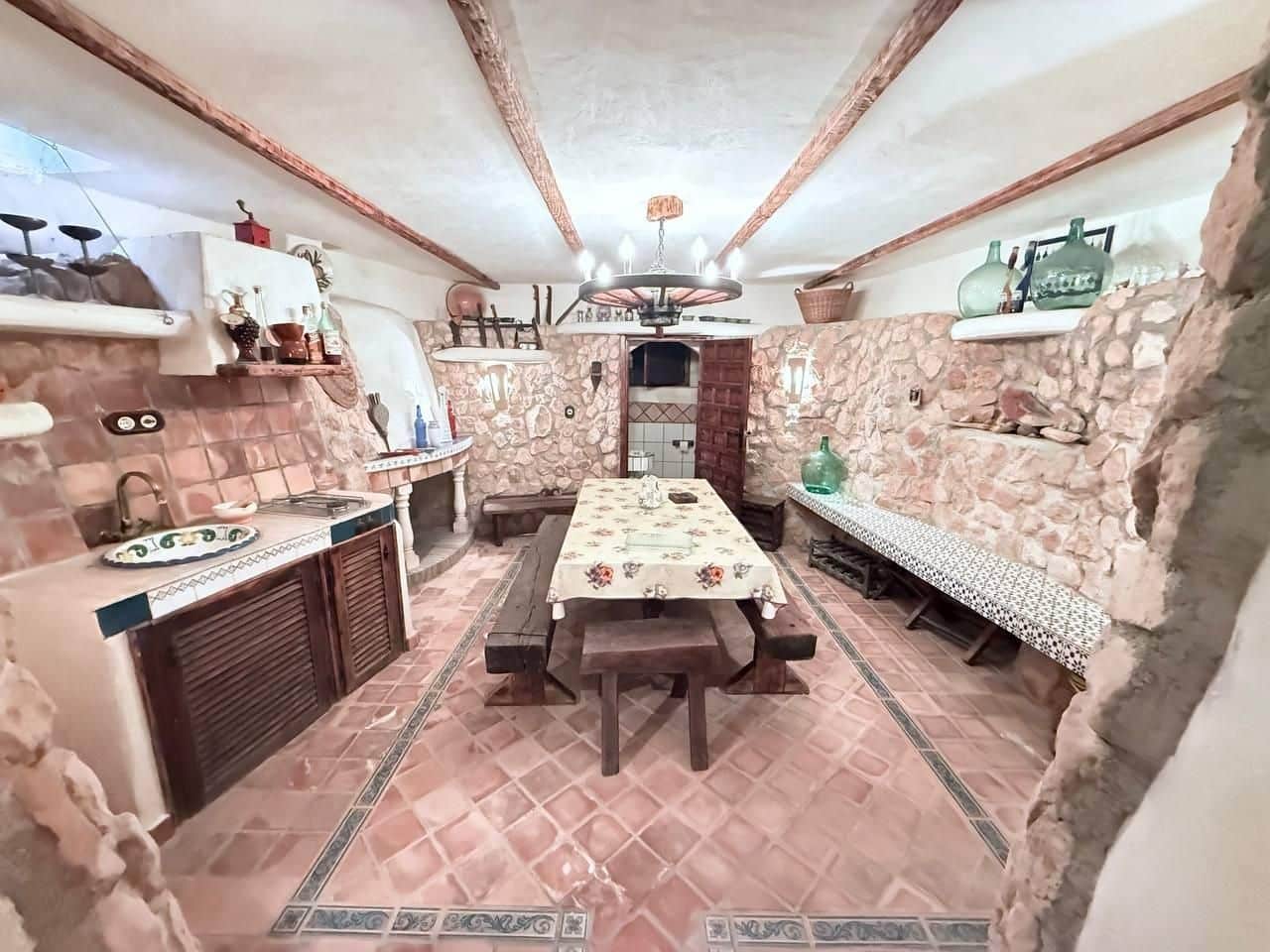 5 bedroom Villa for sale in Orihuela Costa with pool - € 879,000 (Ref: 9515429)