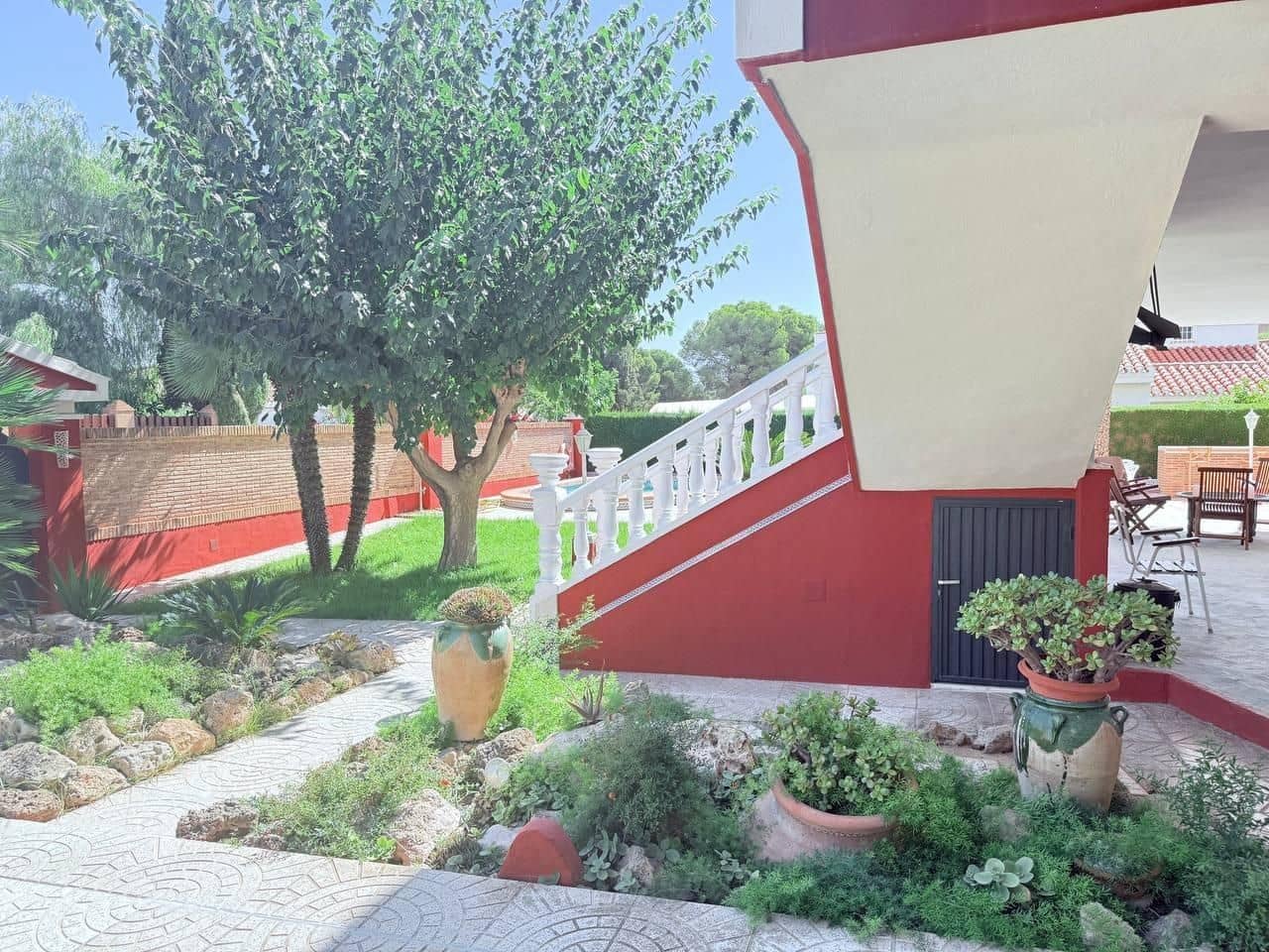 5 bedroom Villa for sale in Orihuela Costa with pool - € 879,000 (Ref: 9515429)