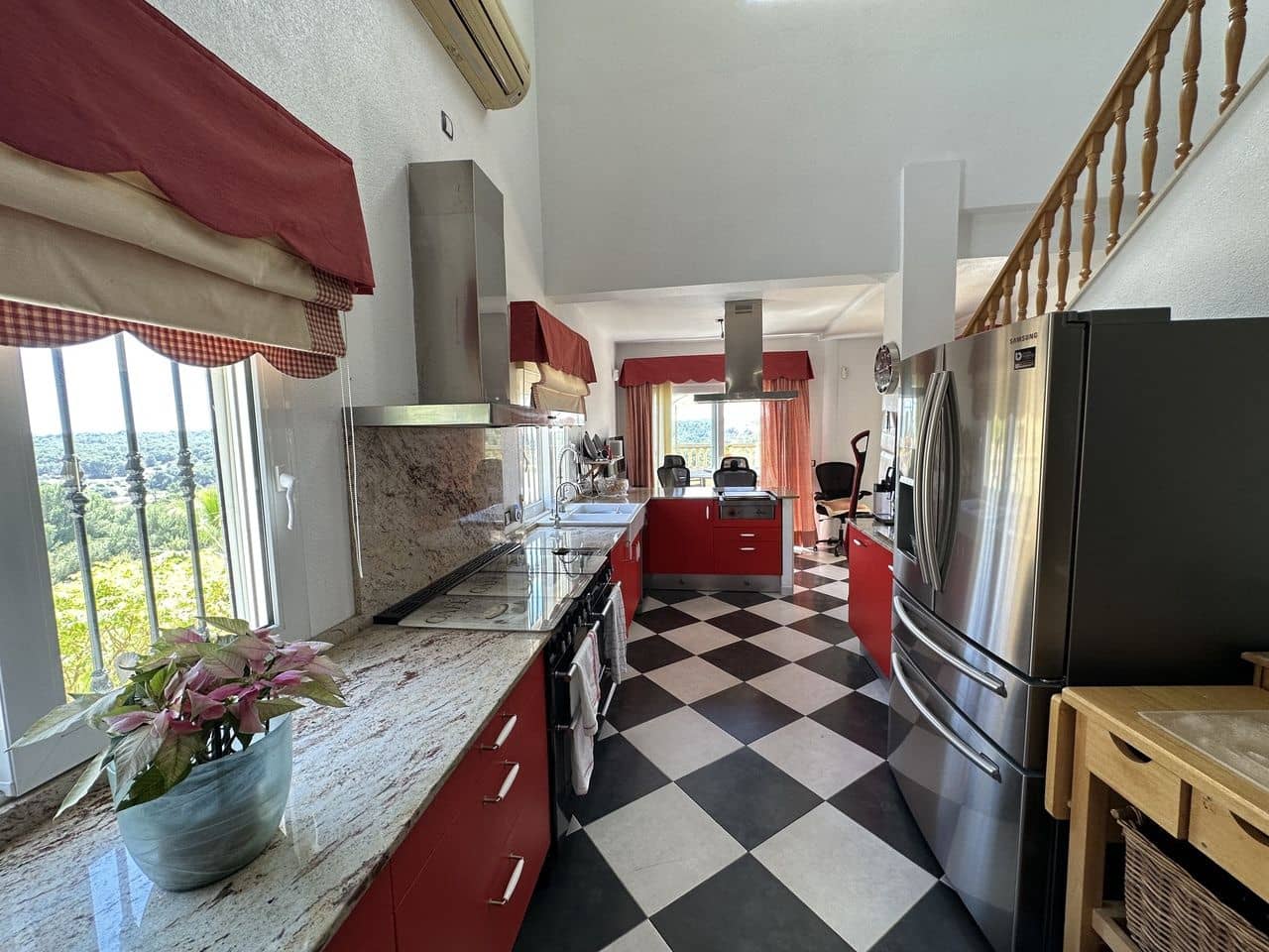 5 bedroom Villa for sale in Las Ramblas Golf with garage - € 635,000 (Ref: 9515432)