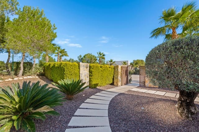 4 bedroom Villa for sale in Las Colinas Golf, Orihuela with pool - € 829,000 (Ref: 9515435)