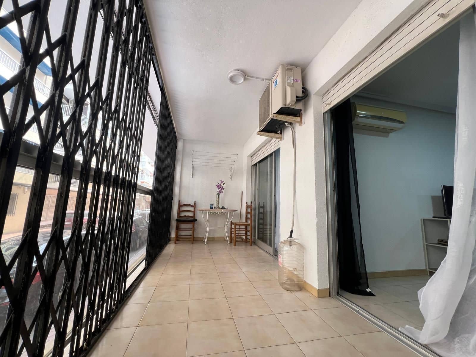 3 Zimmer Apartment zu verkaufen in Torrevieja - 199.900 € (Ref: 9515446)