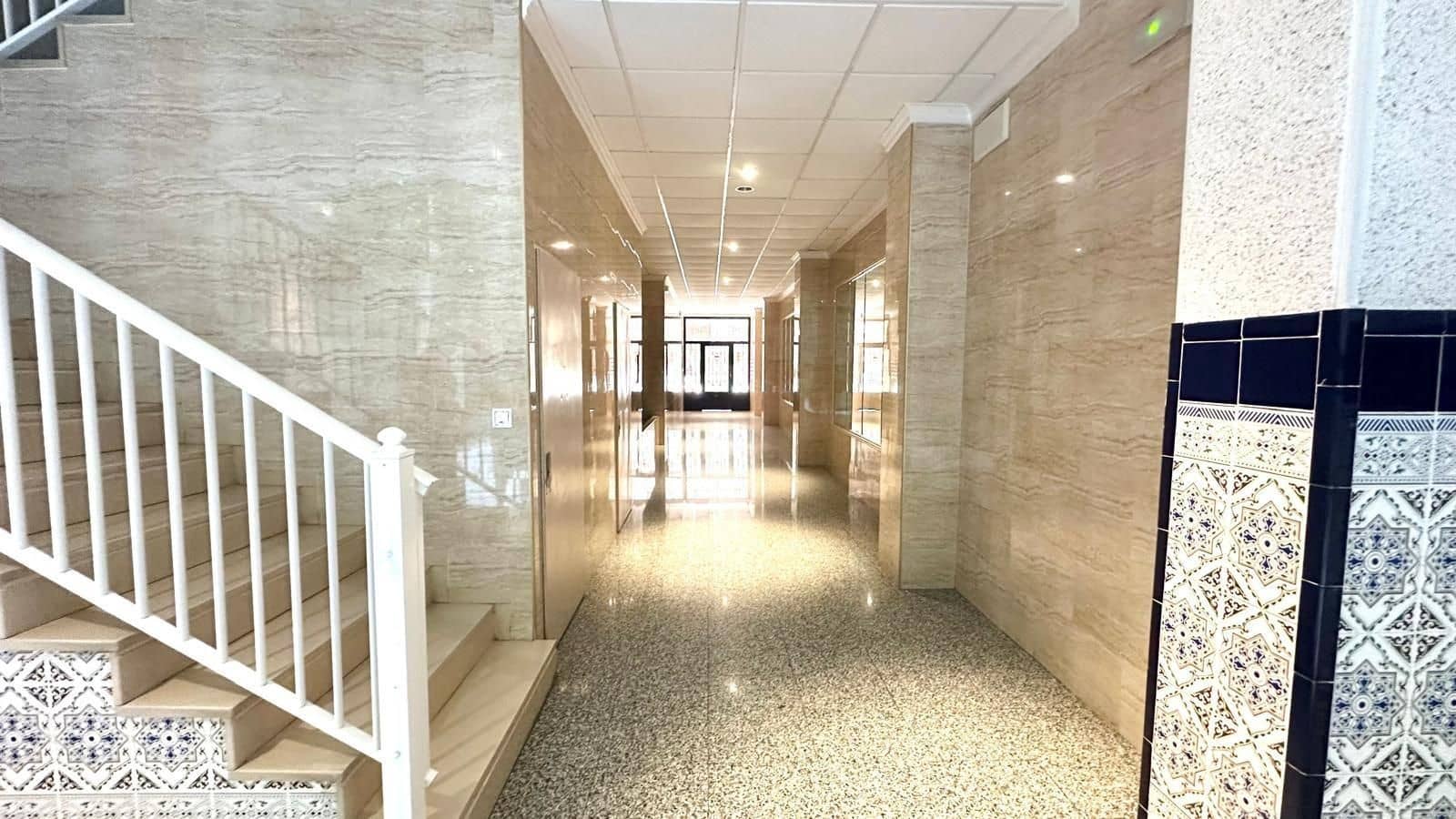 1 Zimmer Penthouse zu verkaufen in Torrevieja - 189.900 € (Ref: 9515451)