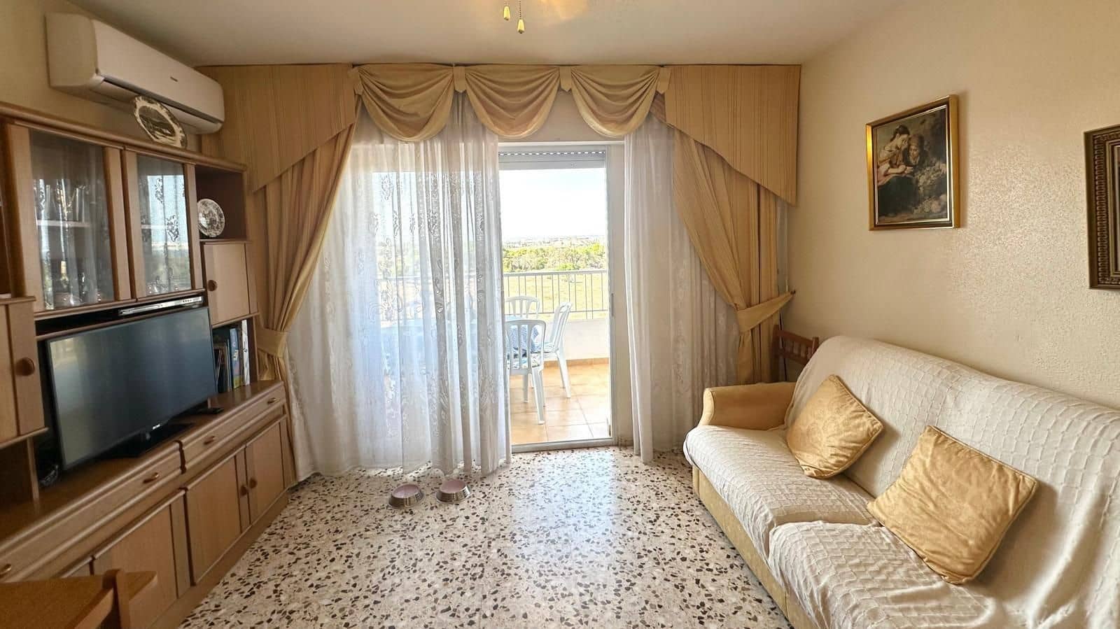 3 Zimmer Apartment zu verkaufen in Punta Prima mit Pool - 199.900 € (Ref: 9515452)