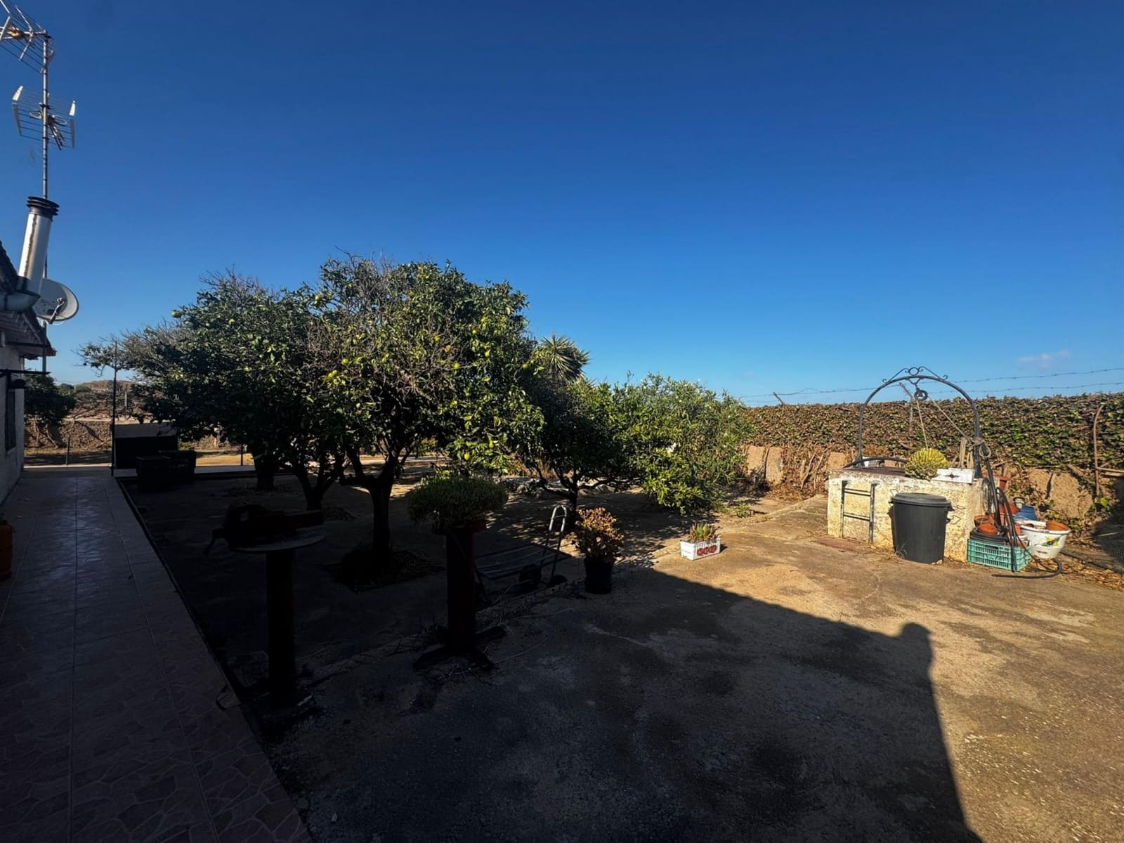 5 sypialnia Willa na sprzedaż w Roche z basenem - 295 000 € (Ref: 9515466)